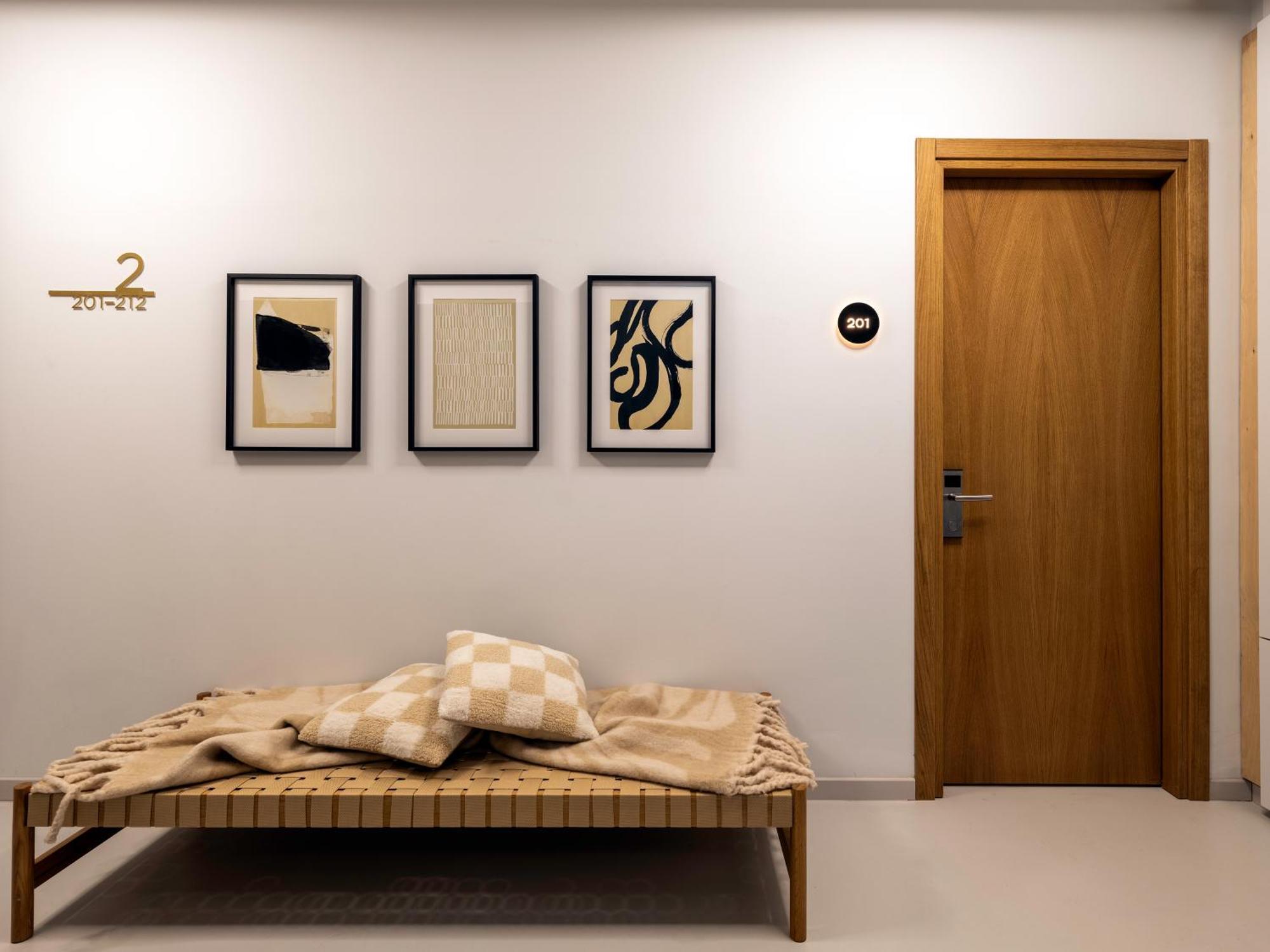 Regal Mitropoleos Hotel 4*